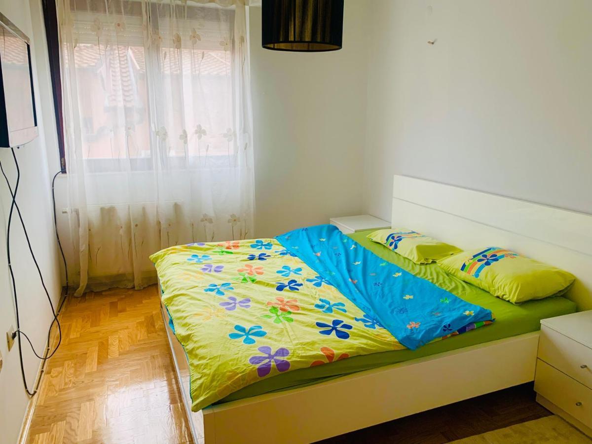 بريزرن Cozy City Center Apartment المظهر الخارجي الصورة